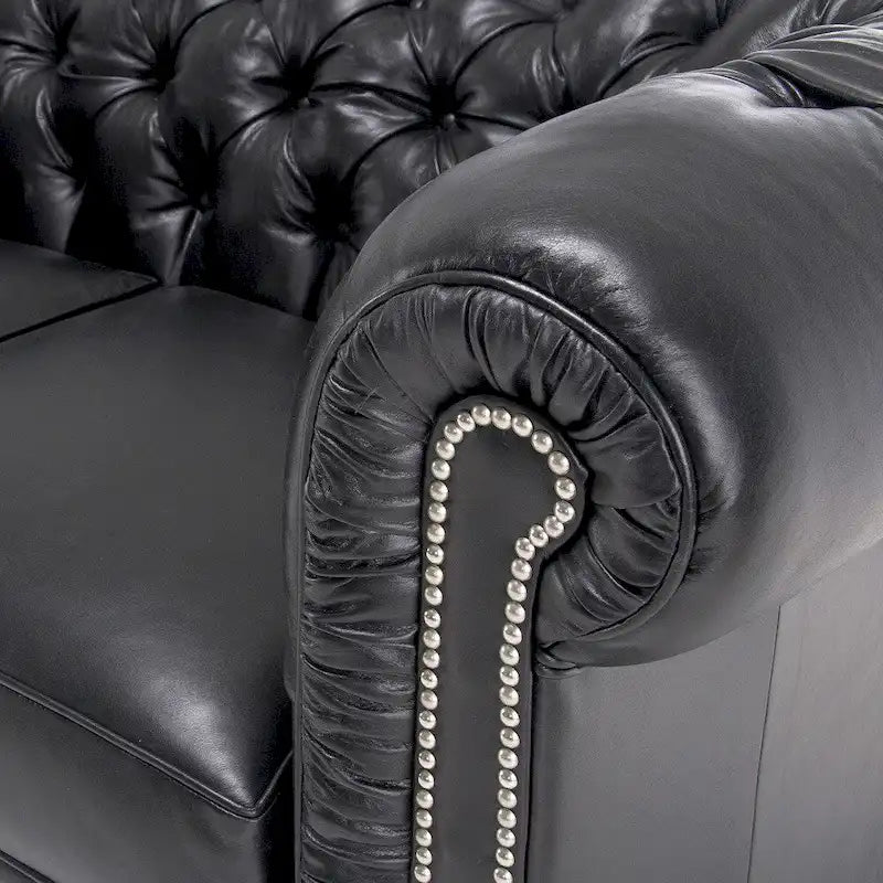 Canapé Chesterfield capitonné en cuir italien noir